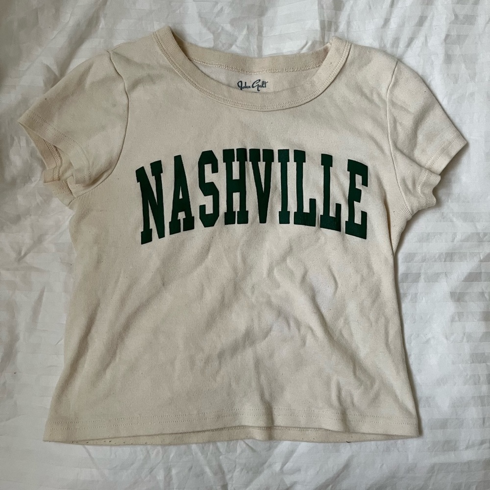 Brandy Melville - John Galt tee